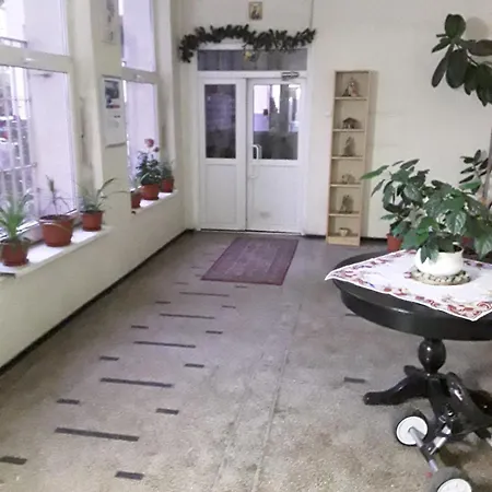 Apartment Cozy In Downtown Bucharest